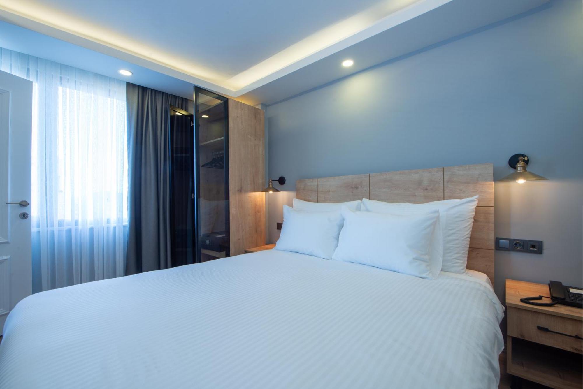 Art Karakoey Aparthotel Istanbul Exterior photo
